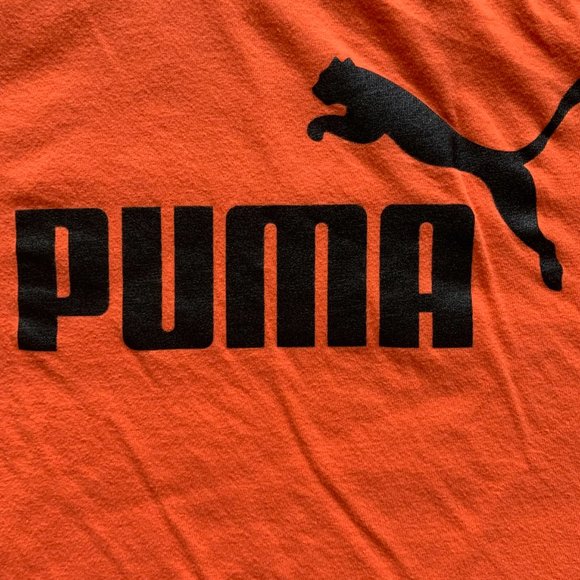 Retro Puma T-Shirt. Large. Authentic Puma. - Picture 3 of 7